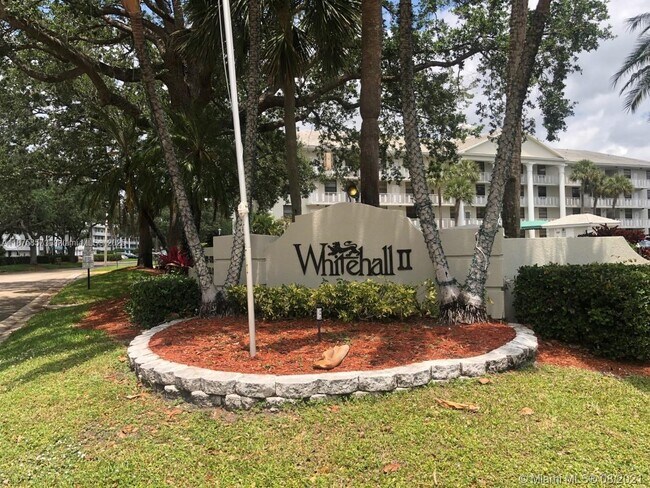 Building Photo - 1715 Whitehall Dr Unit 404 Rental