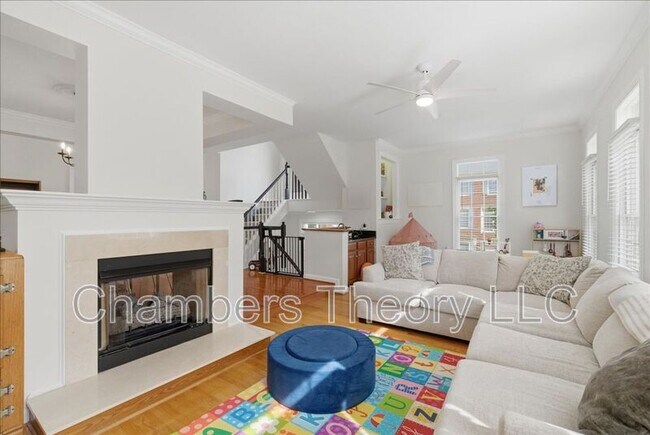 Photo - 6400 Gladys May Ln