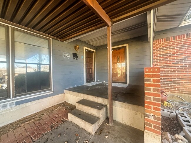 Photo - 3502 Michigan Ave