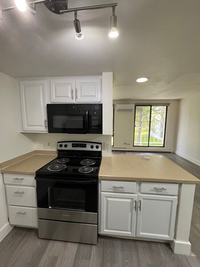 Photo - 7300 W Dean Rd Apartment Unit 318E