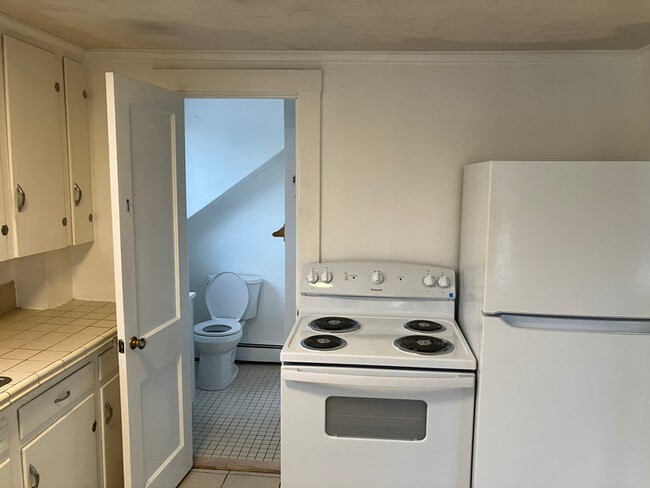 Photo - 18 Center St Unit 4