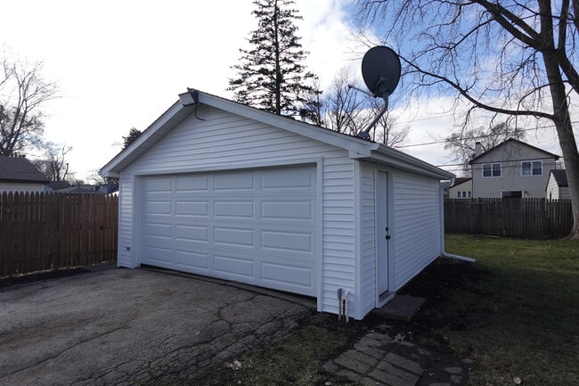 Photo - 3118 Martin Ave