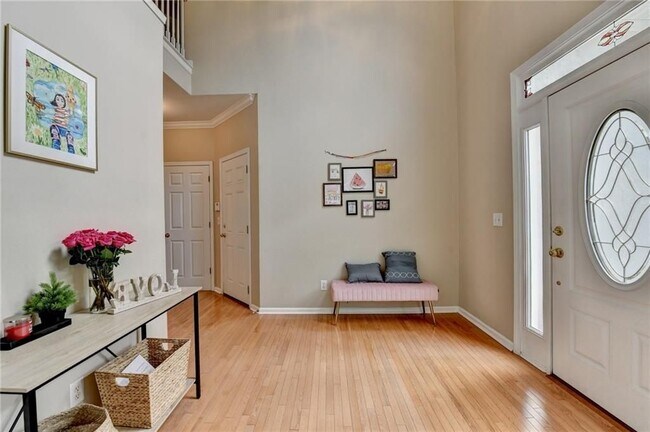 Photo - 2172 Woodbriar Dr