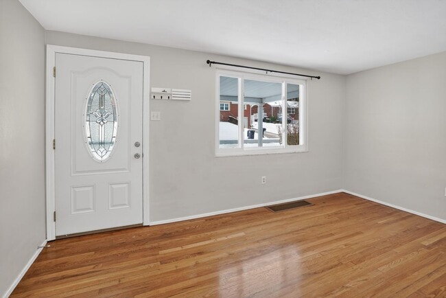 Photo - 3341 Recker Dr