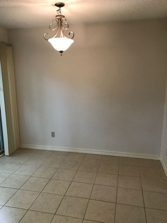 Photo - Excellent Town Home Near Campus!