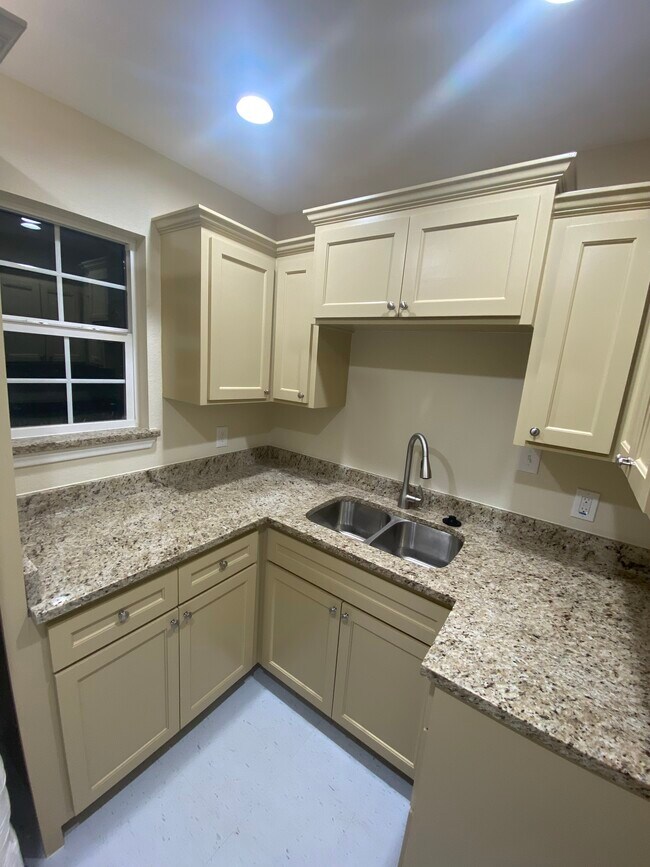 Kitchen sink area - 188 Duck Pond Rd Unit 2