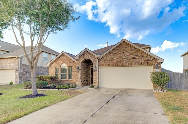 Photo - 6519 Point Hollow Ln