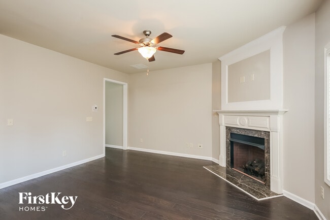 Photo - 4911 Briarcliff Dr