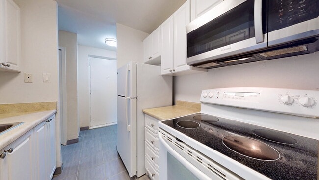 Building Photo - Richelieu