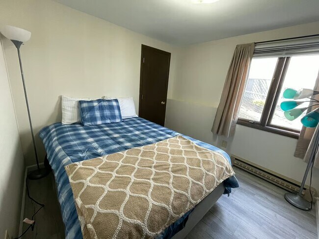 Photo - 2306 55th St