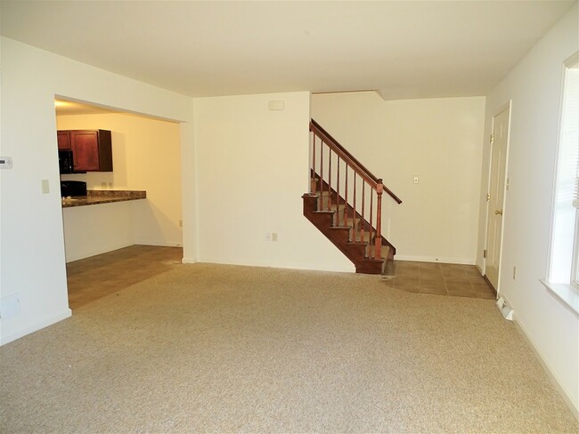 Photo - 150 Gable Dr