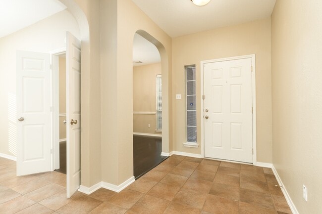 Photo - 6185 Galloway Ln