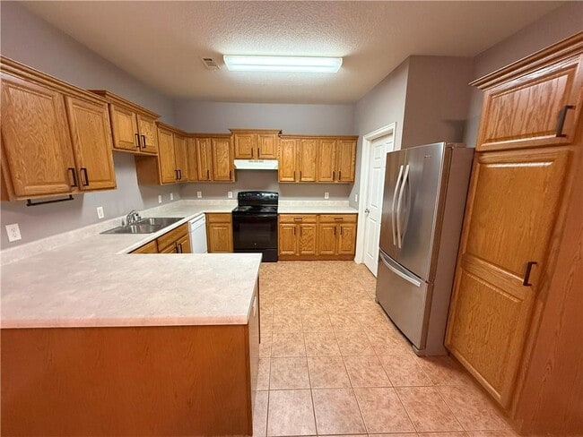 Photo - 661 Appleridge Dr