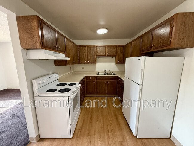 Photo - 1503 E Baker St