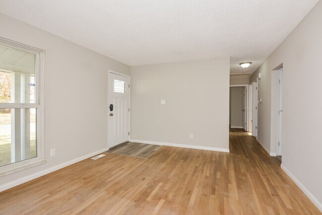 Photo - 1760 Flordawn Dr