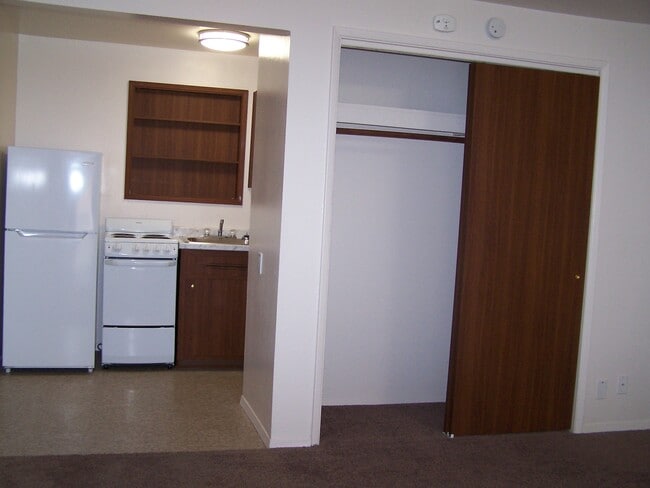 Riviera Apartments