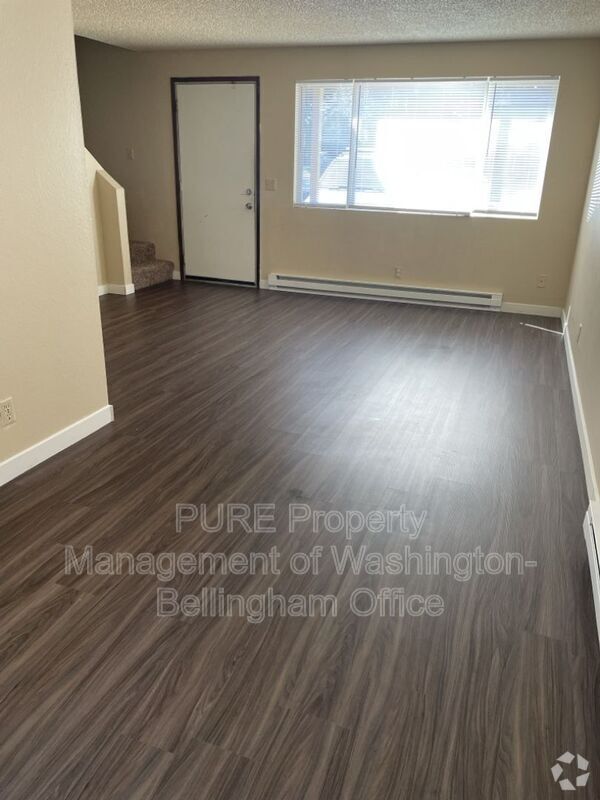 Building Photo - 3330 Northwest Ave Unit #C1 Rental