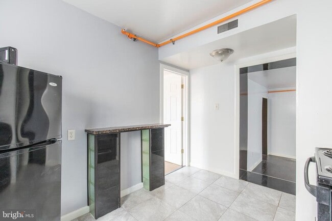 Photo - 507 W Girard Ave Unit 3R