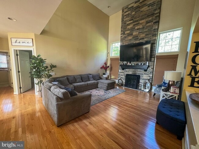 Photo - 144 Edgar Rd