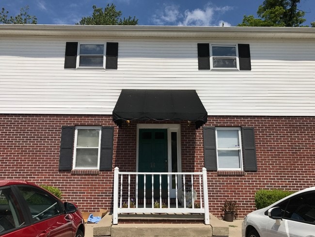 Building Photo - 14 Werner Dr