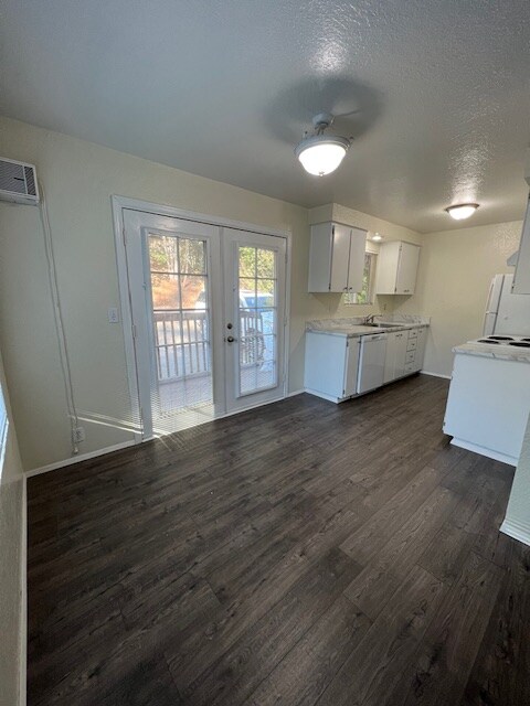 Photo - 9017 236th St SW Unit B