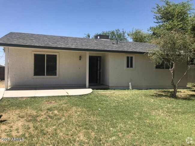Building Photo - 2206 N 25th St Rental