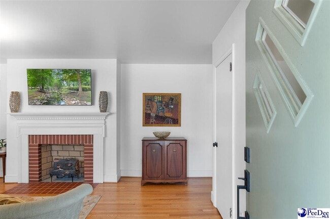 Photo - 612 Spruce St