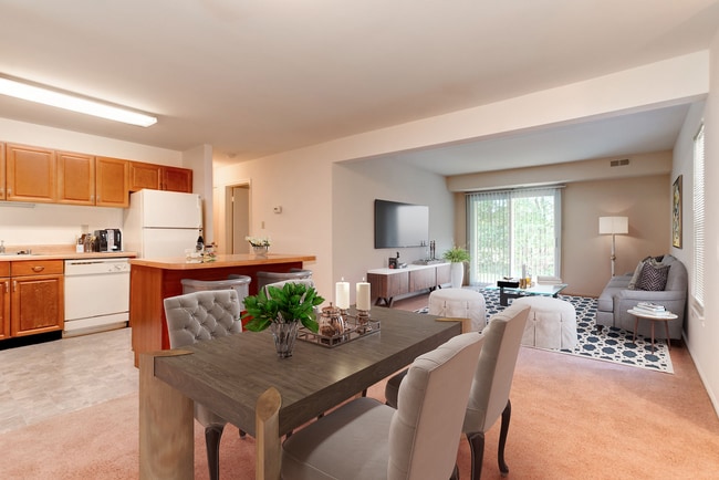 Hunter's Run Apartments