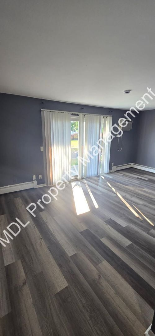 Building Photo - Southfield Village* Unit #6 Rental