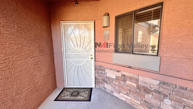 Photo - 2 Bedrooms, 2 Baths Ground Level