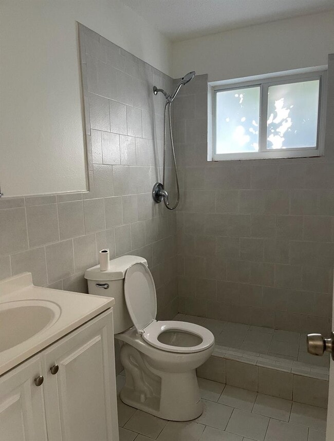 Photo - 1783 NW 16th St