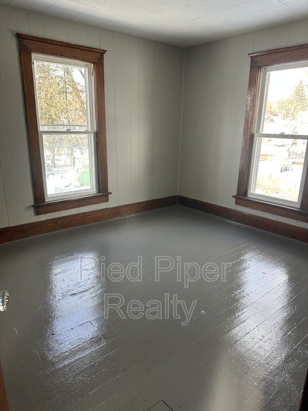 Photo - 820 E Wyandotte St