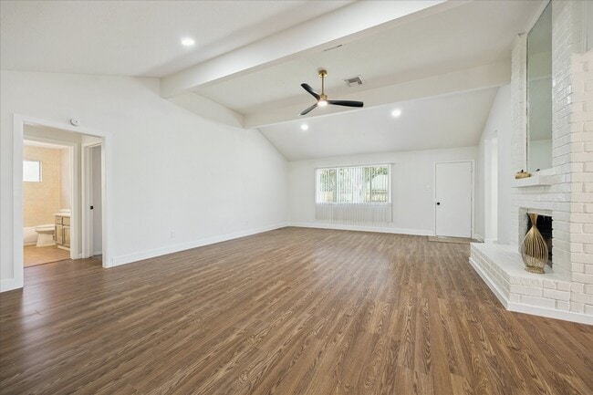 Building Photo - 8302 Bee Meadow Ln