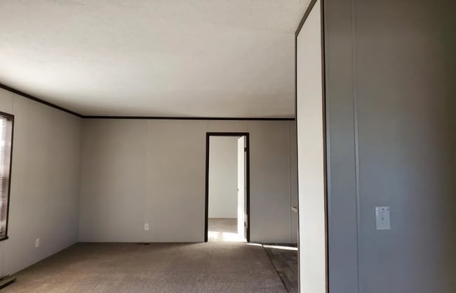 Photo - 6619 N Hampshire Dr