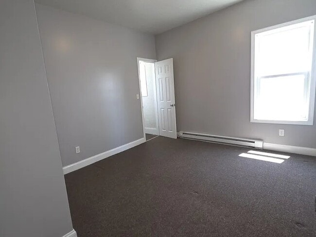 Photo - 25 Lester St Unit 1