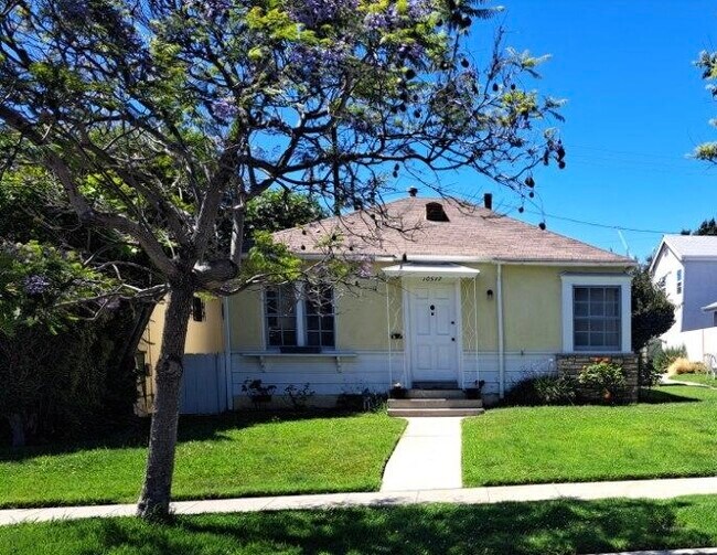 Photo - 10577 Ayres Ave Unit 10577 Ayres Avenue