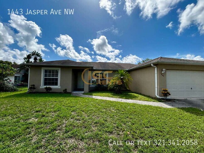 Photo - 1443 Jasper Ave NW Casa