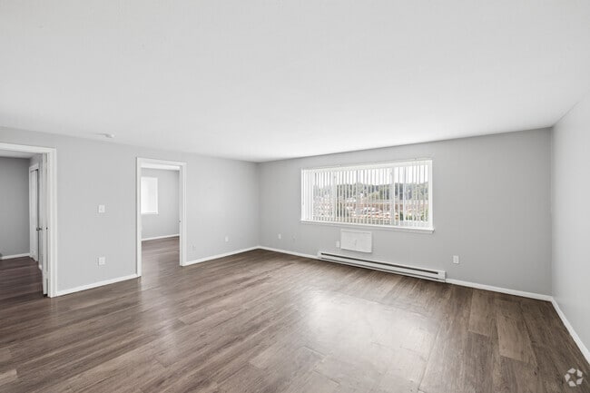 2BR, 1BA - 900SF - Living Room