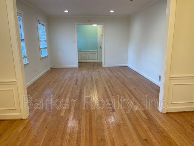 Photo - 1008 Deerfield Rd