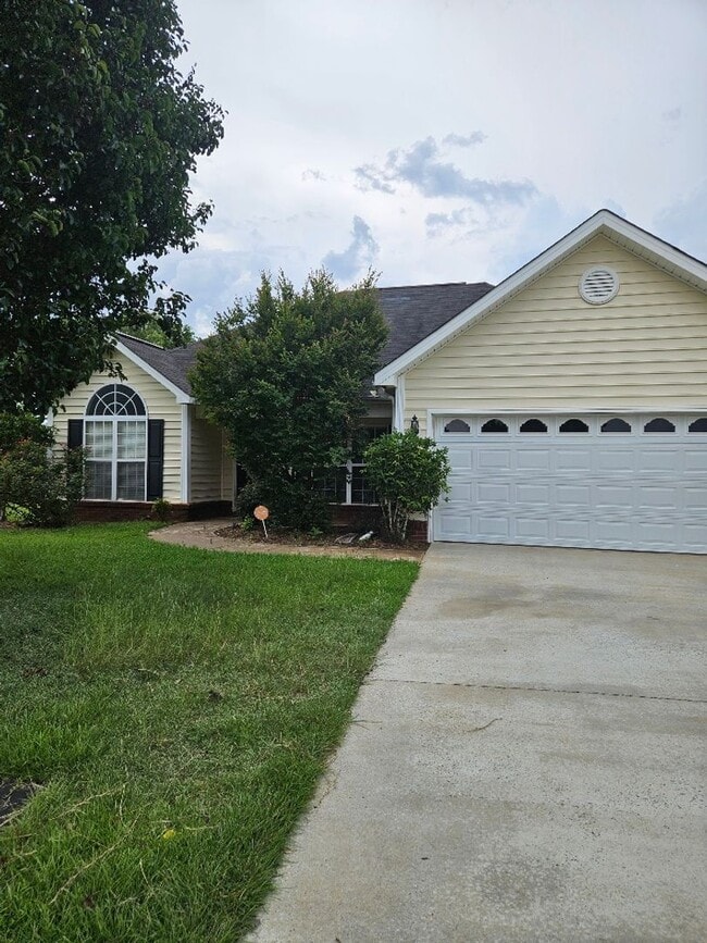 Photo - 116 Gailey Ct House