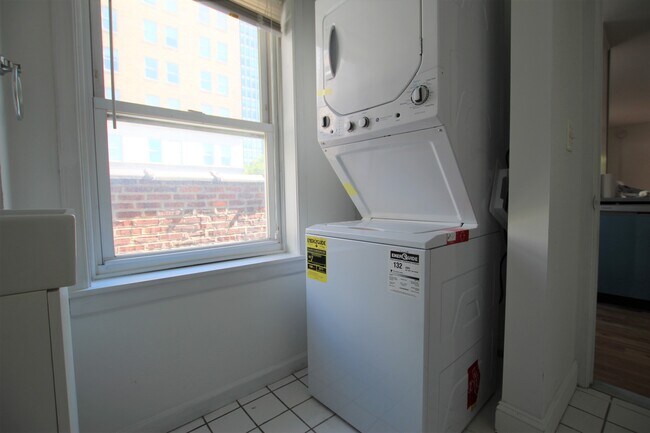 Photo - 2004 Chestnut St Unidad 3R