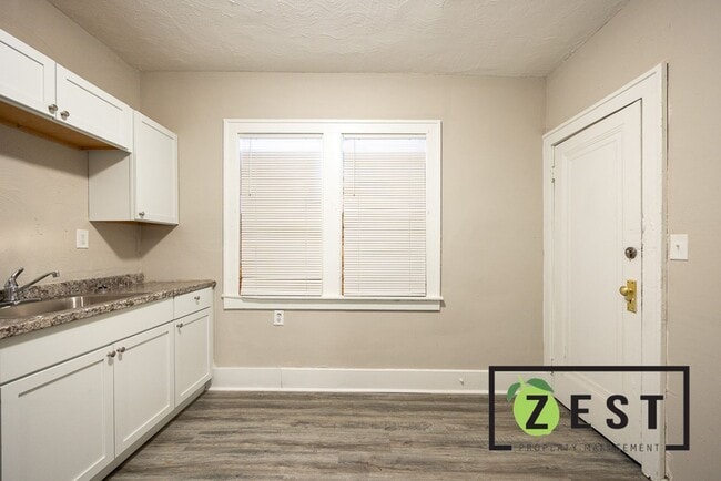 Photo - 3209-3211 Pasadena St Unidad 3209 Pasadena (Lower)