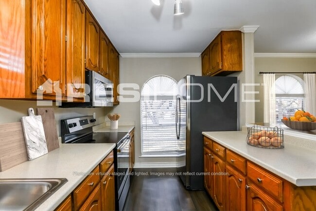 Photo - 2917 Rolling Hills Dr