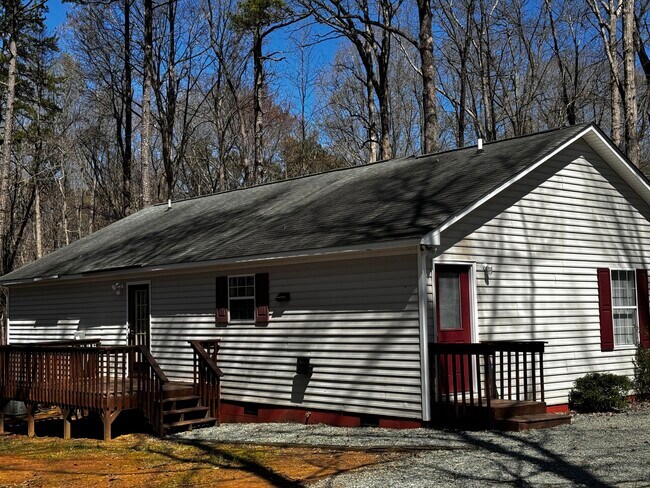 Photo - 9330 Sawyer Rd