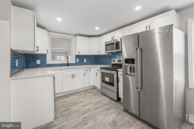 Photo - 695 Salem Quinton Rd