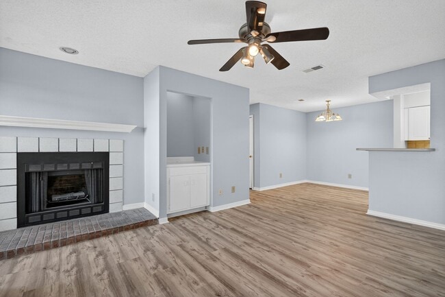 Photo - Great Location! Unit 212