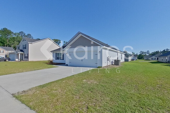 Photo - 102 St Matthew Wy