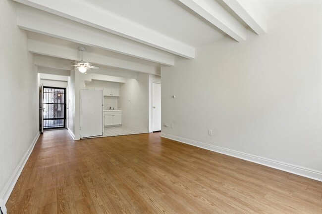 Photo - 1 Bed 1 Bath Condo In The Heart Of Denver