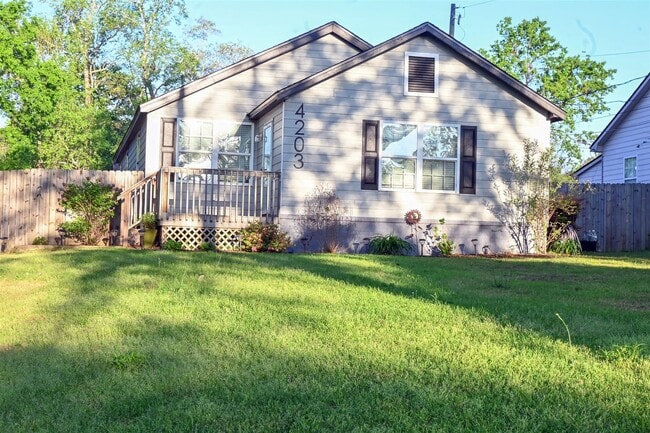 Photo - 4203 Anglin Rd