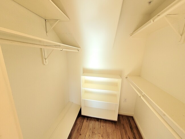 Walk-in closet #2 - 2216 Chenevert St